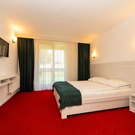 פרדיאל Hotel Cirus מראה חיצוני תמונה