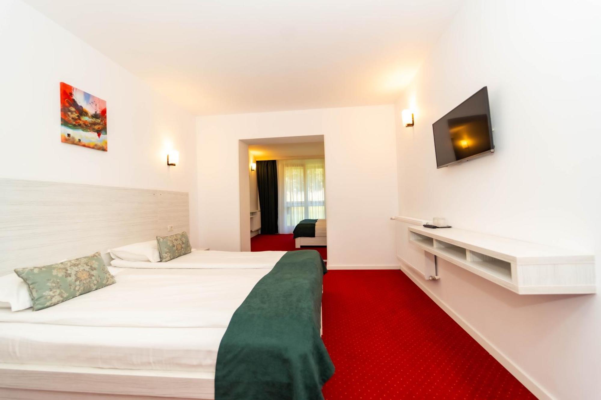 פרדיאל Hotel Cirus מראה חיצוני תמונה