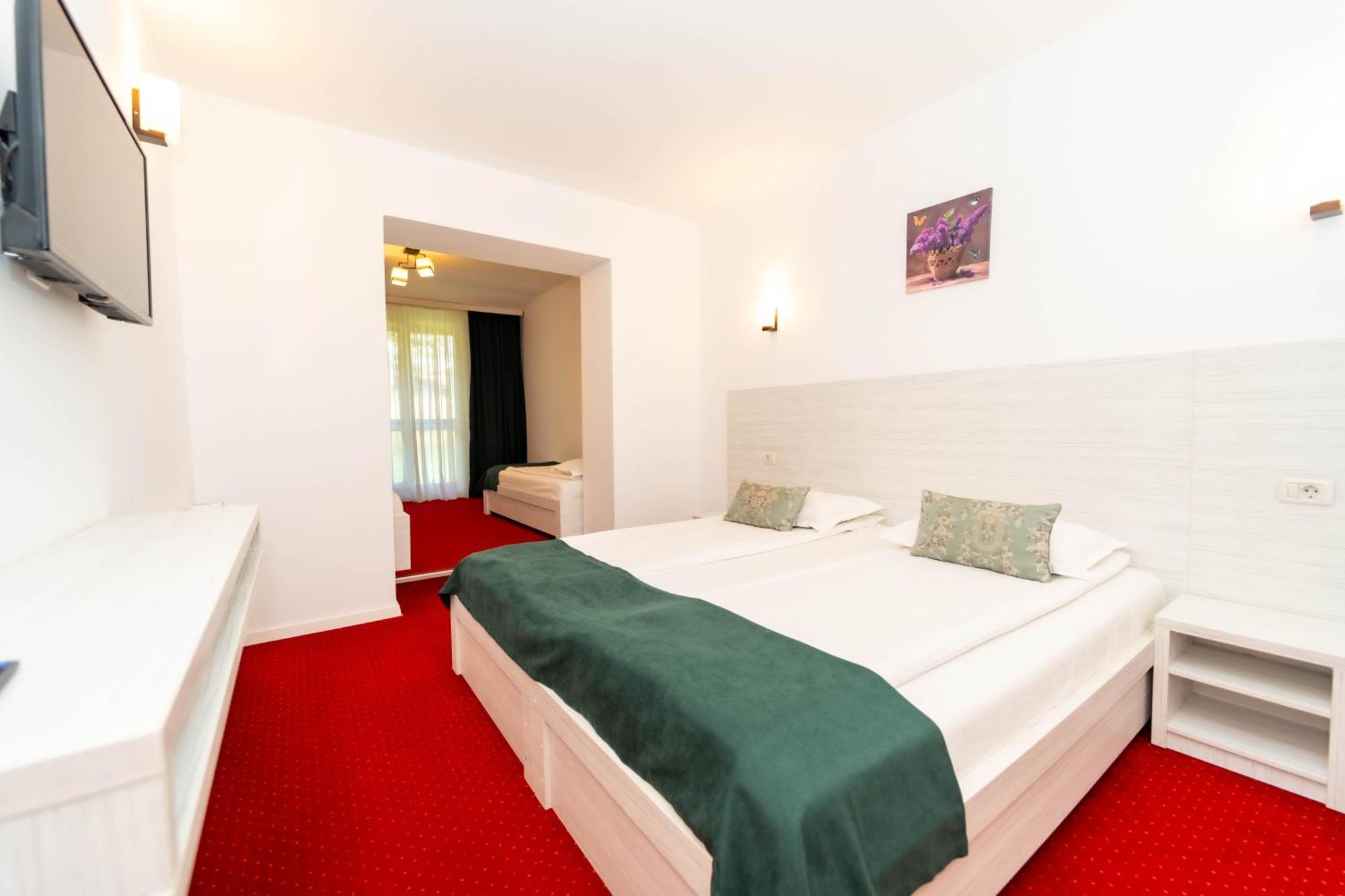 פרדיאל Hotel Cirus מראה חיצוני תמונה